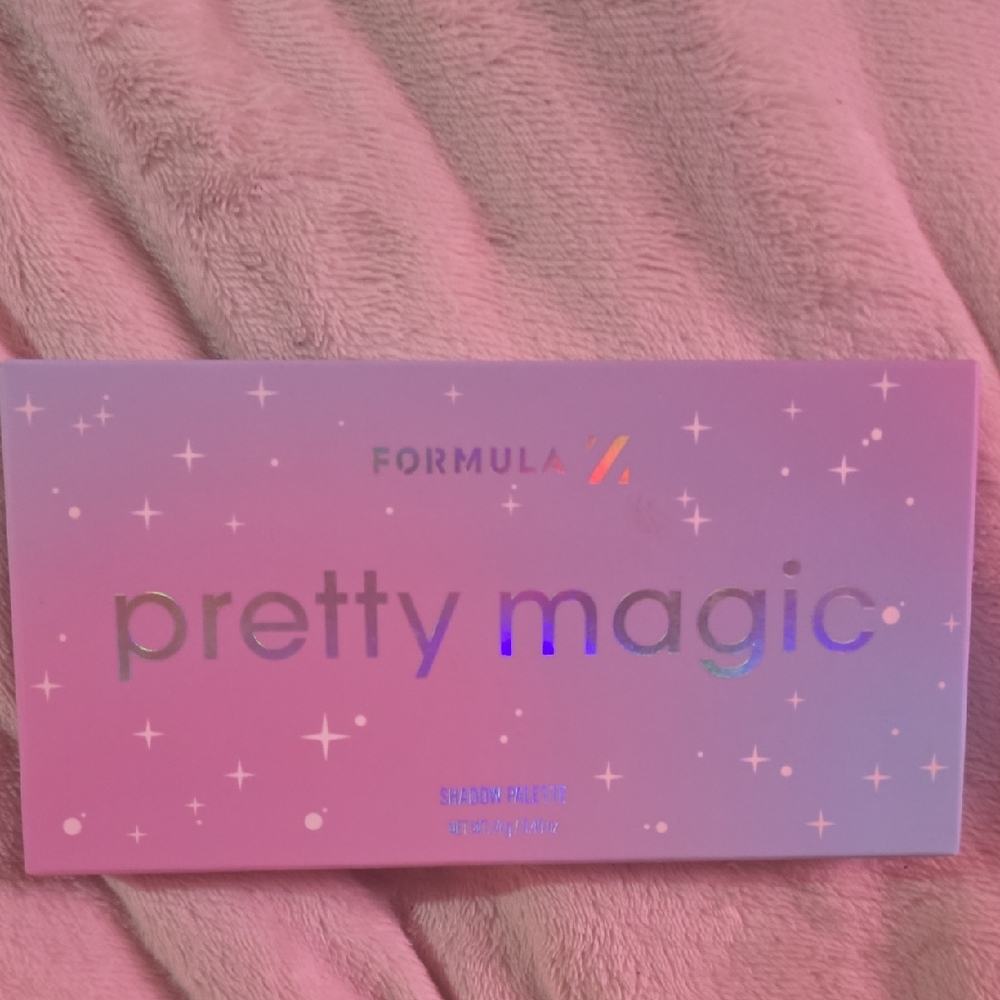 Pretty Magic Eyeshadow Palette
